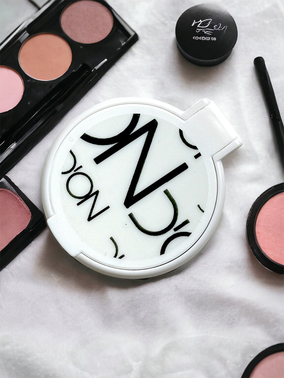 D'ON® Compact Mirror